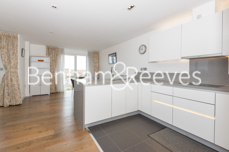 2  bedrooms flat to rent in Longfield Avenue, Ealing, W5-image 2