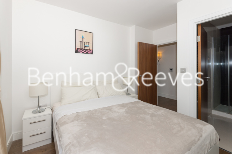 2  bedrooms flat to rent in Longfield Avenue, Ealing, W5-image 12