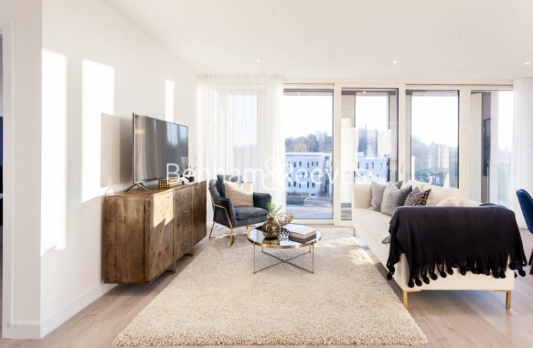 2  bedrooms flat to rent in College Road, Harrow, HA1-image 1