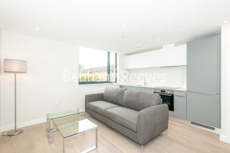 1  bedroom flat to rent in Field End Road, Ruislip, HA4-image 8