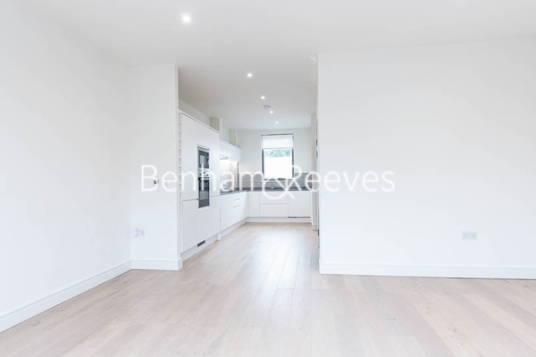 4 bedrooms house to rent in Seaford Road, Northfields, W13-image 8