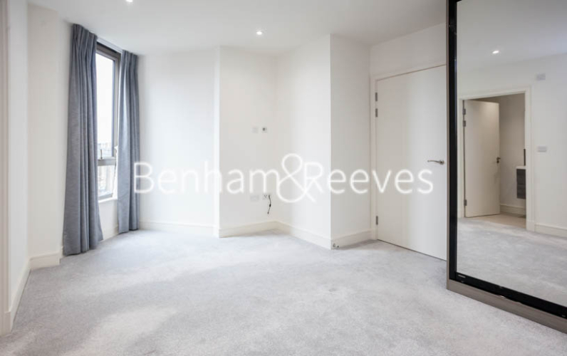 2  bedrooms flat to rent in Seaford Road, Northfields, W13-image 9