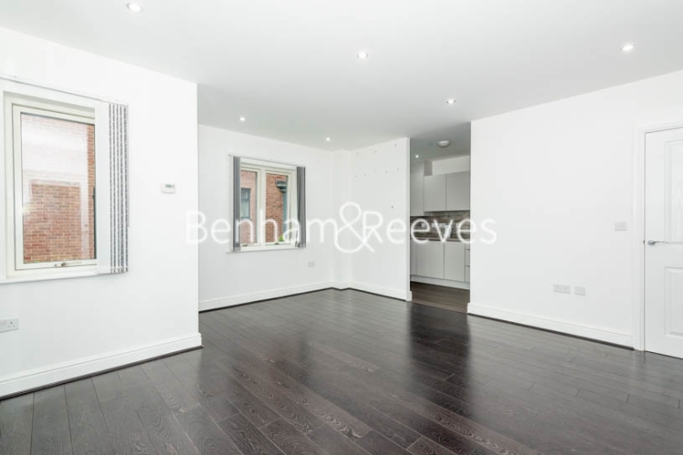 2  bedrooms flat to rent in Sudbury Hill, Harrow, HA1-image 8