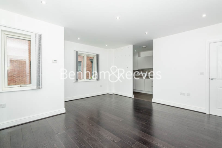 2 bedrooms flat to rent in Sudbury Hill, Harrow, HA1-image 8