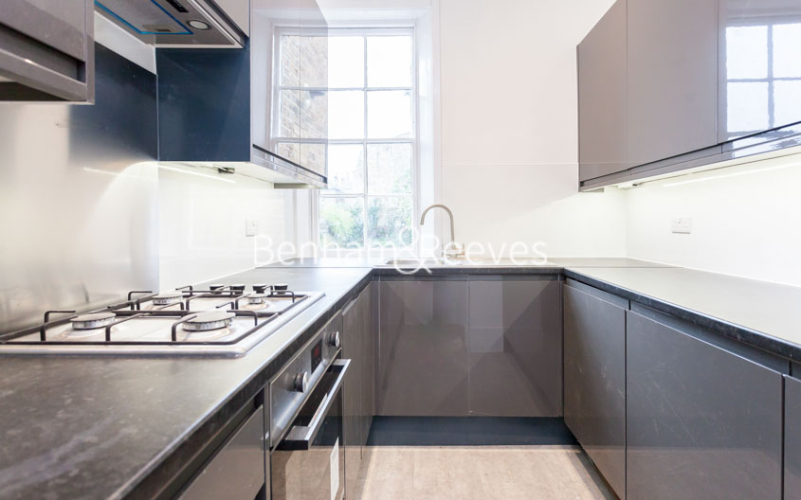 1 bedroom flat to rent in The Common, Ealing, W5-image 2