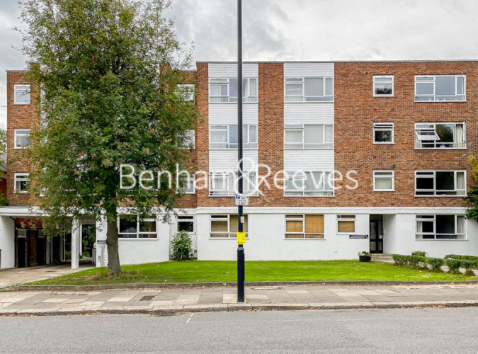 2  bedrooms flat to rent in Mount Park Road, Ealing, W5-image 5