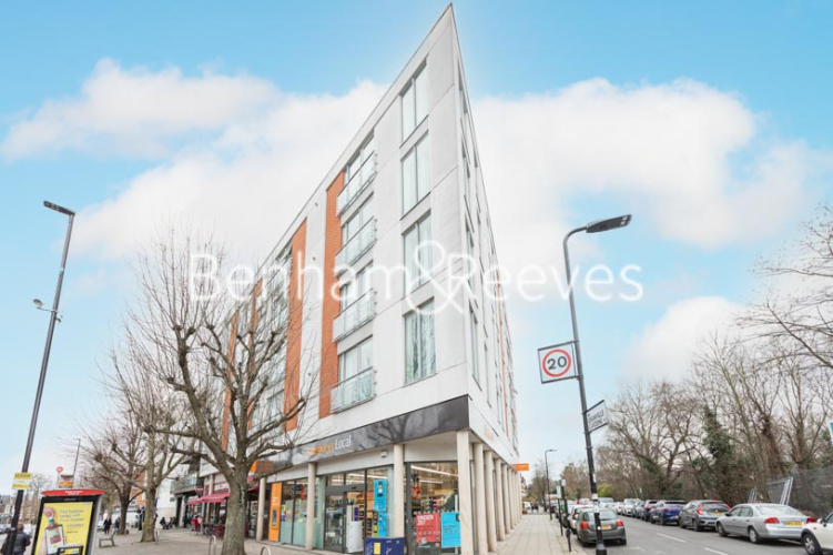 2 bedrooms flat to rent in Granville Gardens, Ealing Common, W5-image 6