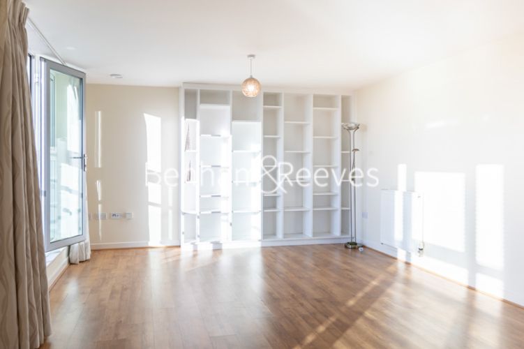 2 bedrooms flat to rent in Granville Gardens, Ealing Common, W5-image 11