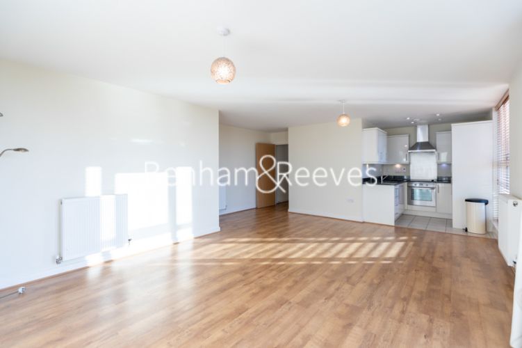 2 bedrooms flat to rent in Granville Gardens, Ealing Common, W5-image 12