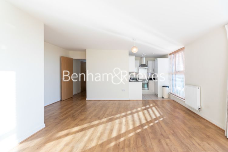 2 bedrooms flat to rent in Granville Gardens, Ealing Common, W5-image 19