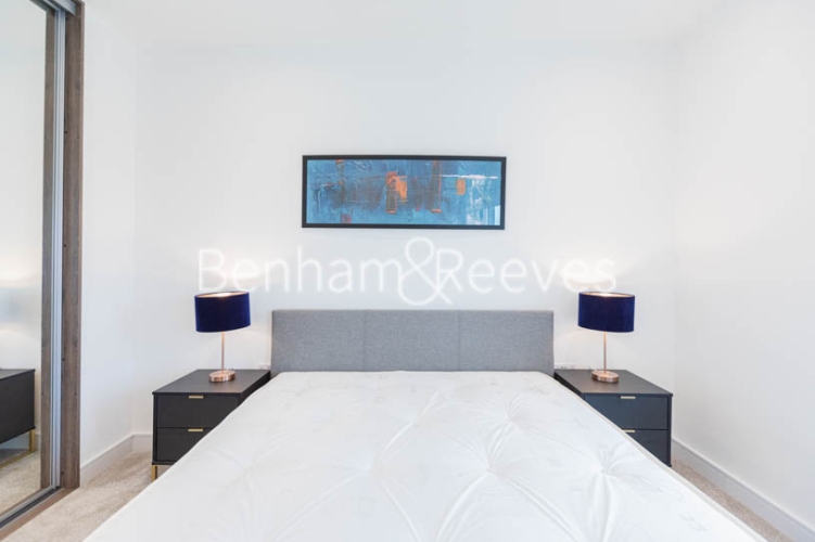 1 bedroom flat to rent in Accolade Avenue, Southall, UB1-image 11