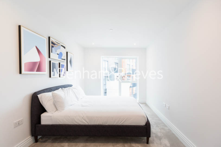 2  bedrooms flat to rent in Filmworks Walk, Ealing, W5-image 22