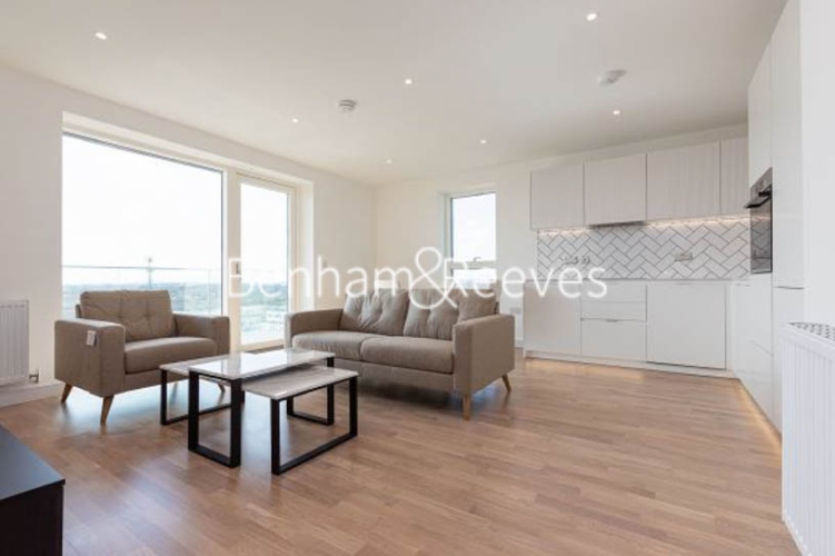 2 bedrooms flat to rent in Accolade Avenue, Southall, UB1-image 1