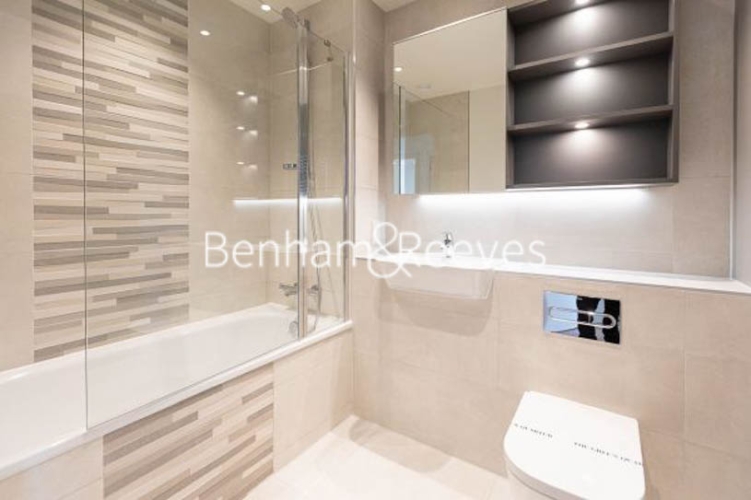 1 bedroom flat to rent in Greenleaf Walk, Southall, UB1-image 5