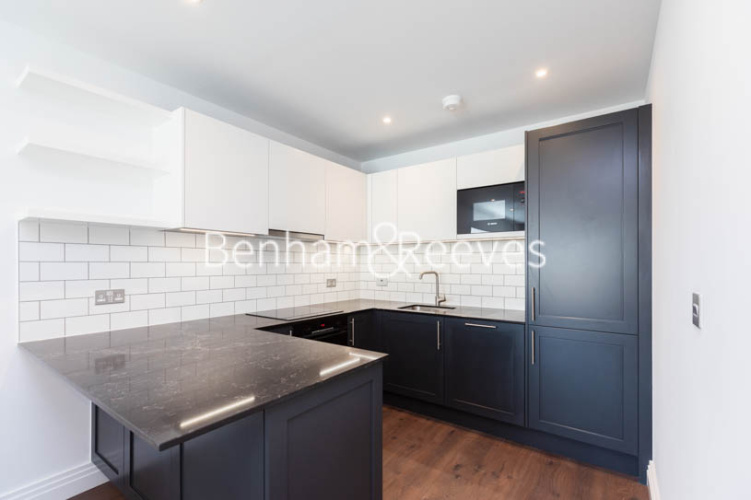2  bedrooms flat to rent in Filmworks Walk, Ealing, W5-image 2