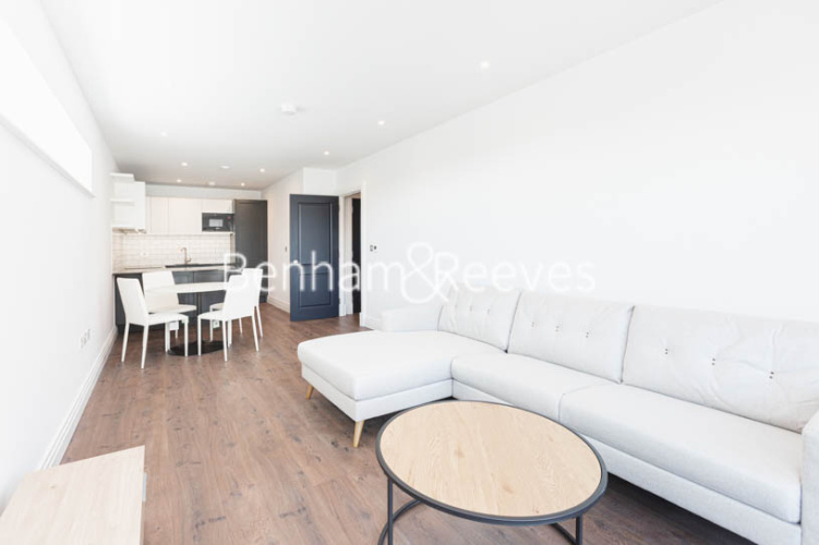 2  bedrooms flat to rent in Filmworks Walk, Ealing, W5-image 8