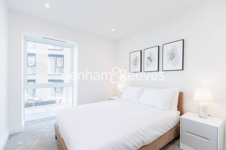 2 bedrooms flat to rent in Filmworks Walk, Ealing, W5-image 5