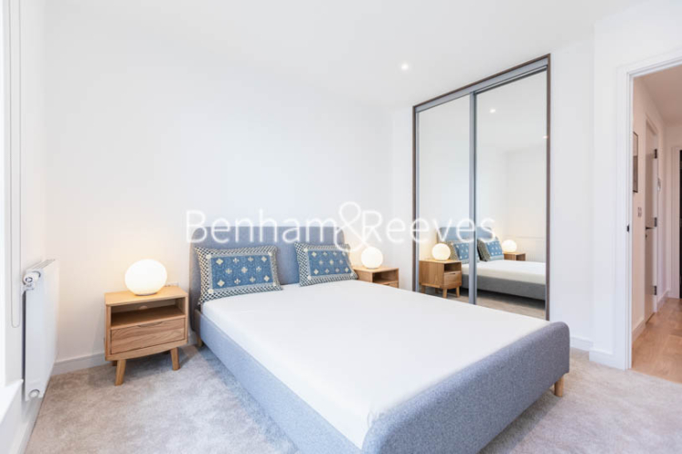 1  bedroom flat to rent in Accolade Avenue,Southall,UB1-image 15