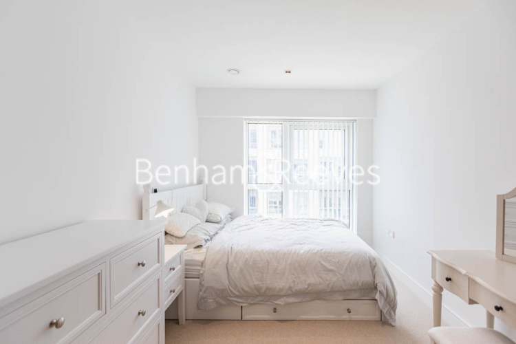 1  bedroom flat to rent in Longfield Avenue, Ealing, W5-image 8