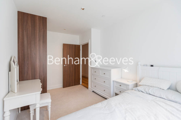 1  bedroom flat to rent in Longfield Avenue, Ealing, W5-image 9