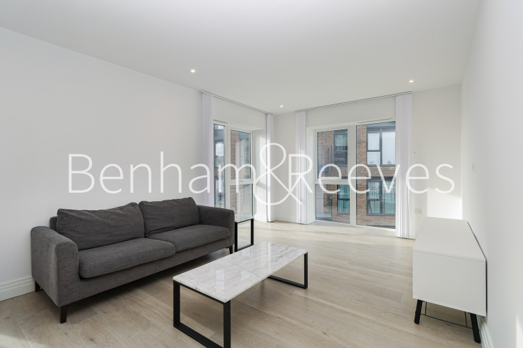 2  bedrooms flat to rent in Filmworks Walk, Ealing, W5-image 1