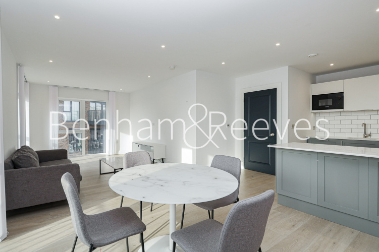 2  bedrooms flat to rent in Filmworks Walk, Ealing, W5-image 3