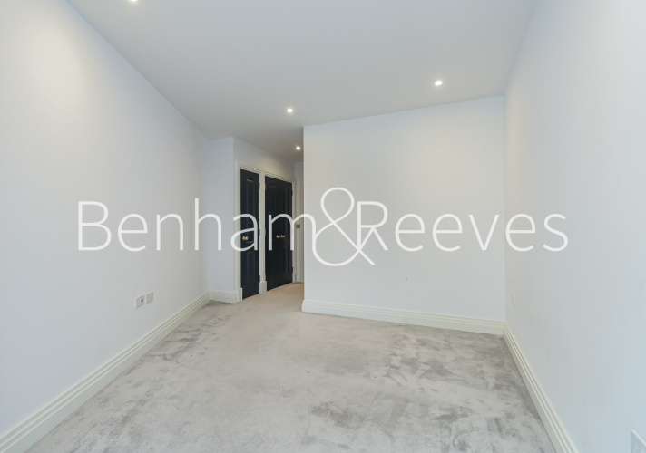 2  bedrooms flat to rent in Filmworks Walk, Ealing, W5-image 8