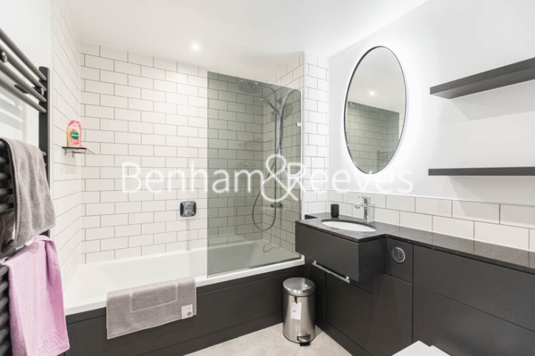 2 bedrooms flat to rent in Filmworks Walk, Ealing, W5-image 4