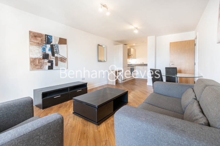 1 bedroom flat to rent in Bronnley Court, Acton, W3-image 10