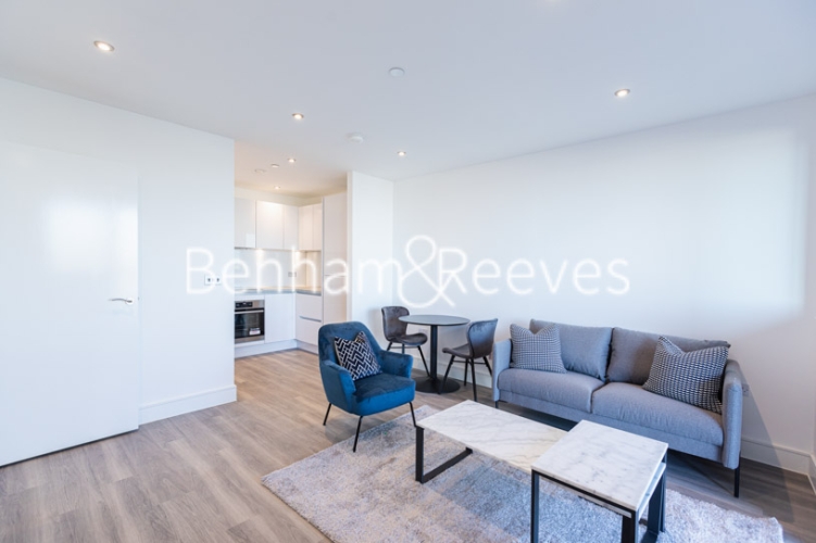 1 bedroom flat to rent in Healum Avenue, Southall, UB1-image 6