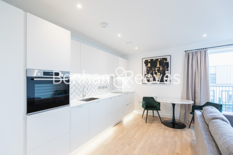 1  bedroom flat to rent in Cedrus Avenue, Southall, UB1-image 7