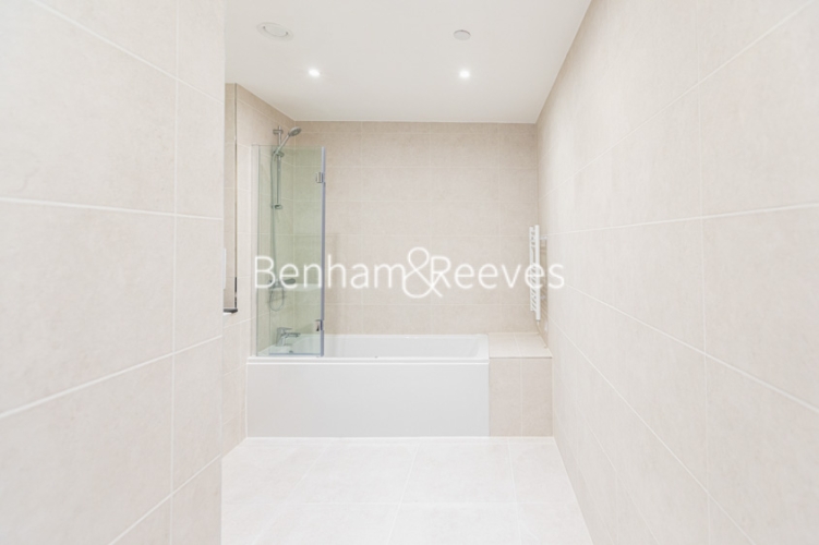 1 bedroom flat to rent in Carnation Gardens, Hayes, UB3-image 9