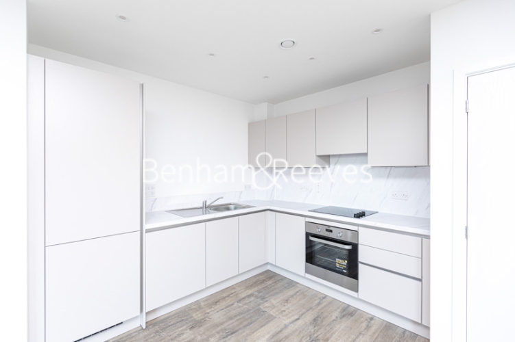 2 bedrooms flat to rent in East Acton Lane, Acton, W3-image 2