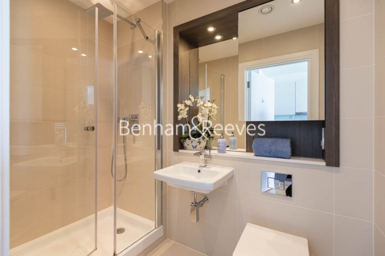 Studio flat to rent in Station Road, Hayes, UB3-image 5