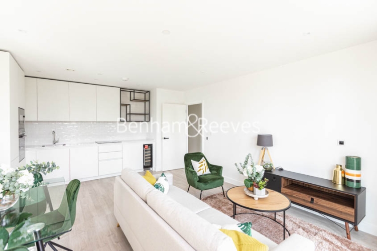 2  bedrooms flat to rent in Beresford Avenue, Wembley, HA0-image 1