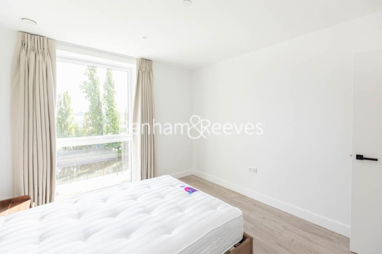 2 bedrooms flat to rent in Beresford Avenue, Wembley, HA0-image 7
