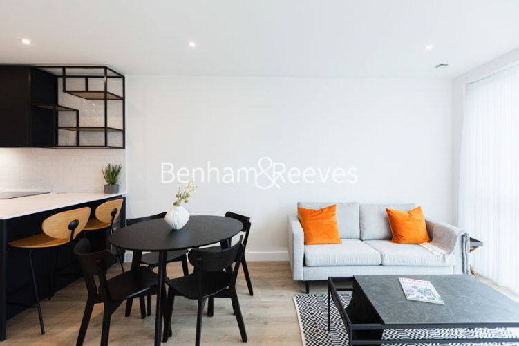 1 bedroom flat to rent in Beresford Avenue, Wembley, HA0-image 9