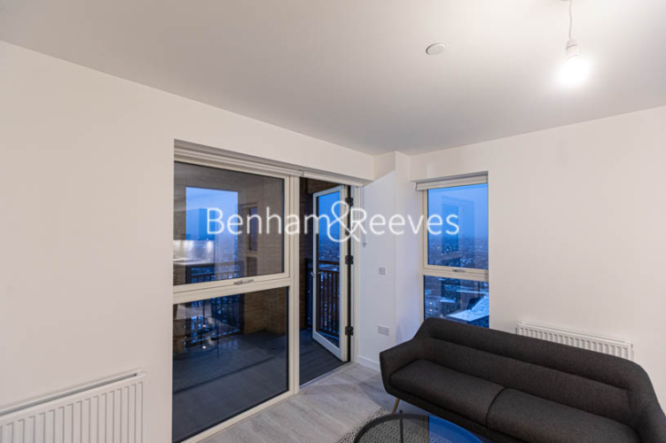 1  bedroom flat to rent in East Acton Lane, Acton, W3-image 7