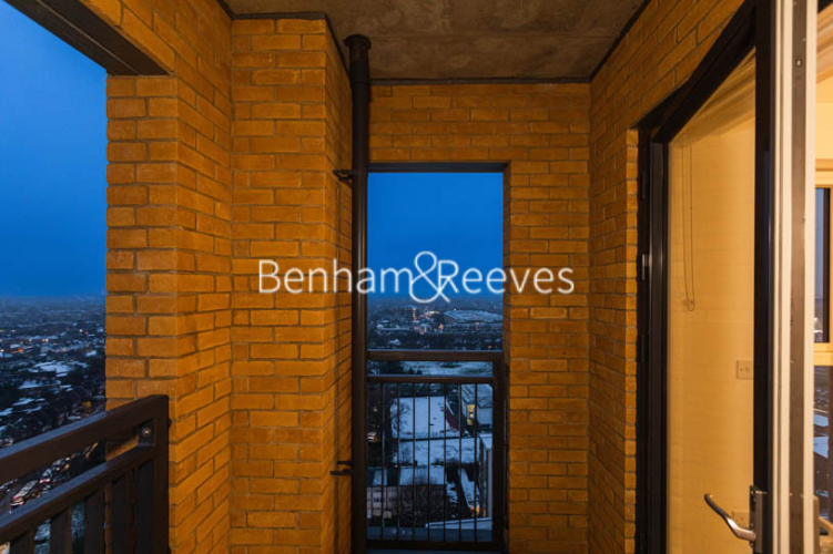 1  bedroom flat to rent in East Acton Lane, Acton, W3-image 11