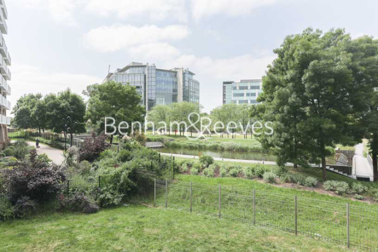 2  bedrooms flat to rent in Lakeside Drive, Park Royal, NW10-image 24