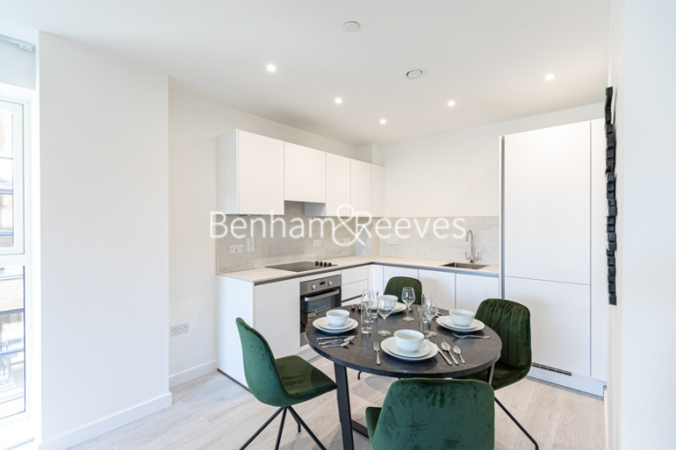 1  bedroom flat to rent in East Acton Lane, Acton, W3-image 3