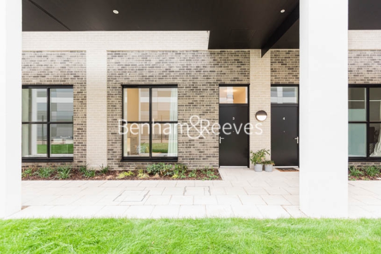 1  bedroom flat to rent in Carnation Gardens, Hayes, UB3-image 6