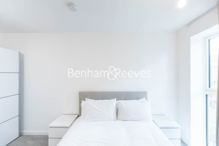 1 bedroom flat to rent in East Acton Lane, Acton, W3-image 4