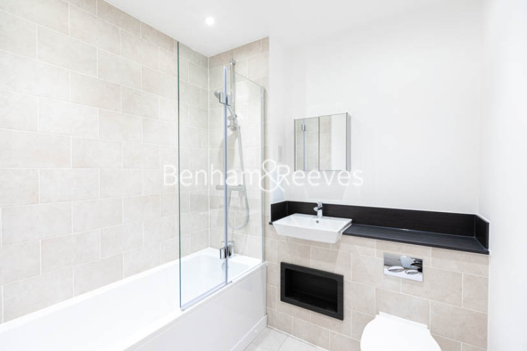 2  bedrooms flat to rent in East Acton Lane, Acton, W3-image 4