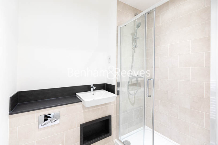 2 bedrooms flat to rent in East Acton Lane, Acton, W3-image 10