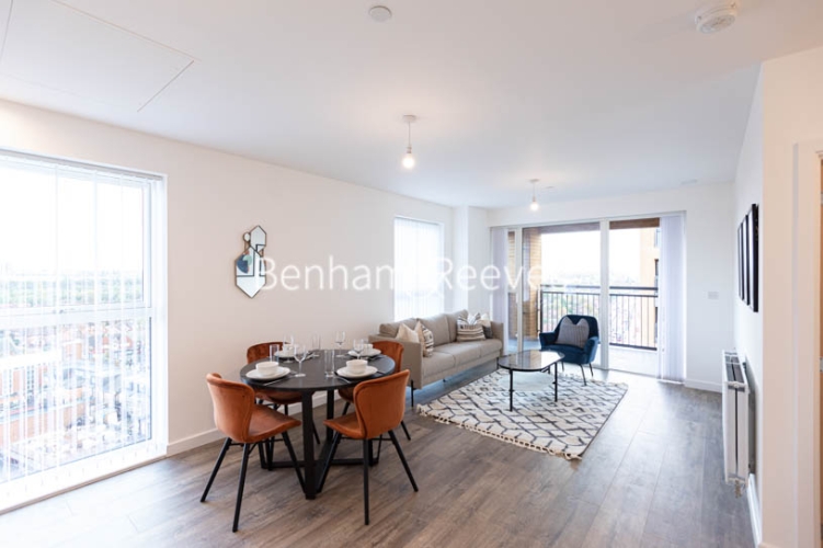 2 bedrooms flat to rent in East Acton Lane, Acton, W3-image 3