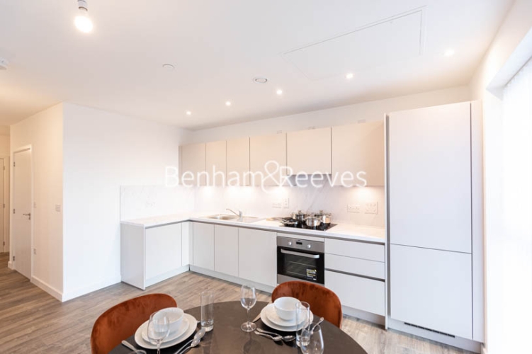 2 bedrooms flat to rent in East Acton Lane, Acton, W3-image 9