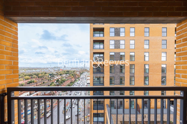 2 bedrooms flat to rent in East Acton Lane, Acton, W3-image 13