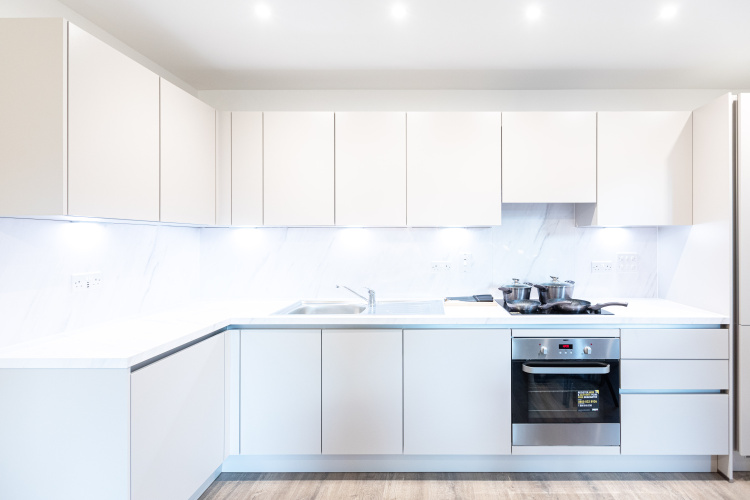 2  bedrooms flat to rent in East Acton Lane, Acton, W3-image 2