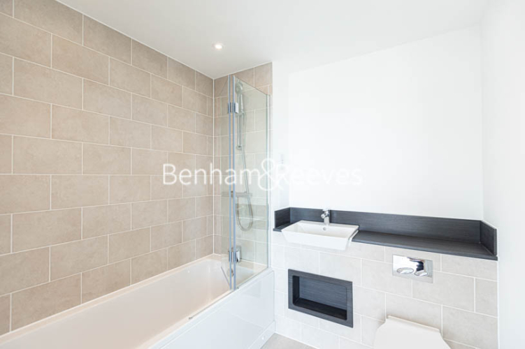 1  bedroom flat to rent in East Acton Lane, Acton, W3-image 4